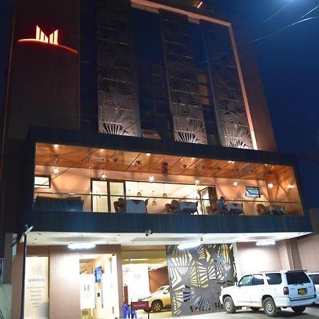 Millennium Terrace Hotel Кампала Екстериор снимка