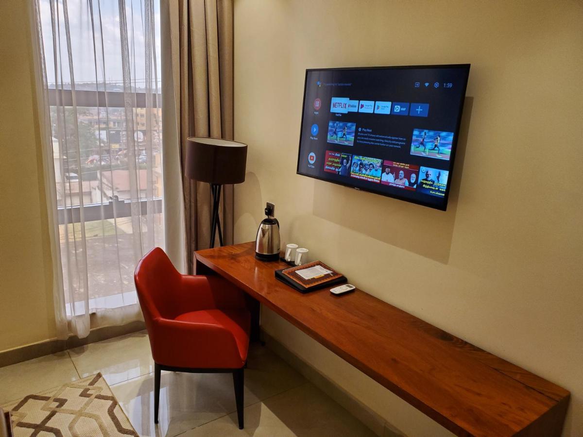 Millennium Terrace Hotel Кампала Екстериор снимка