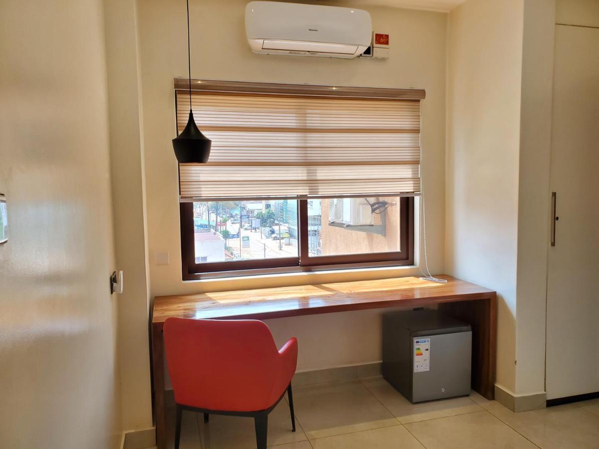 Millennium Terrace Hotel Кампала Екстериор снимка